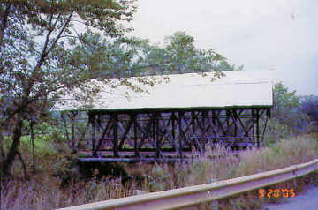 Lord's Creek Bridge. Photo by Liz Keating, September 20, 2005